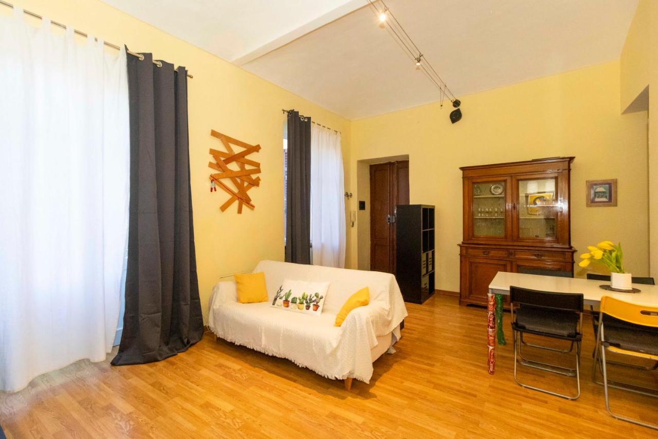 Porta Nuova & San Salvario Roomy Flat Турин Экстерьер фото