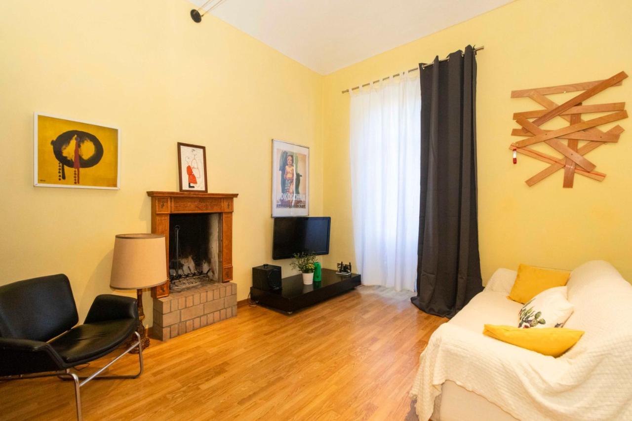 Porta Nuova & San Salvario Roomy Flat Турин Экстерьер фото